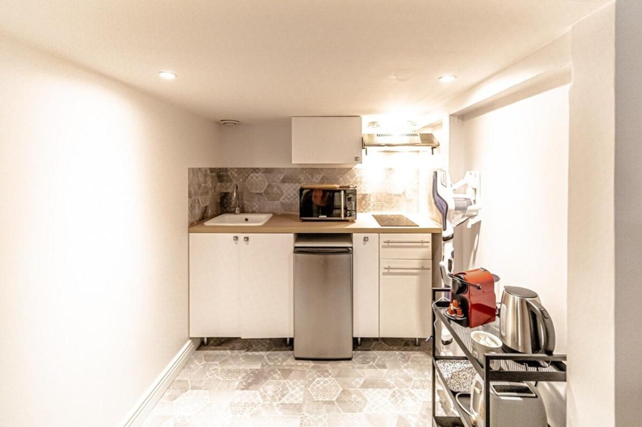 Le Petit Platiere - Renovated Apartment - Terreaux Лион Екстериор снимка